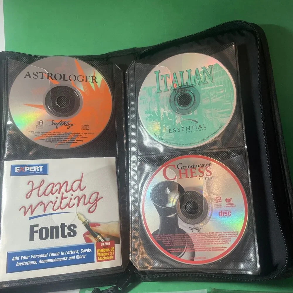 Lot Of Over 50+  PC CD Rom Computer Games Multimedia Atlas Kids Zoo in Binder